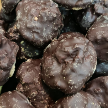 Galletas de Harina de trigo sarraceno cubiertas con chocolate, pistacho y azúcar de caña BIO (lactosa)/100 gr.
